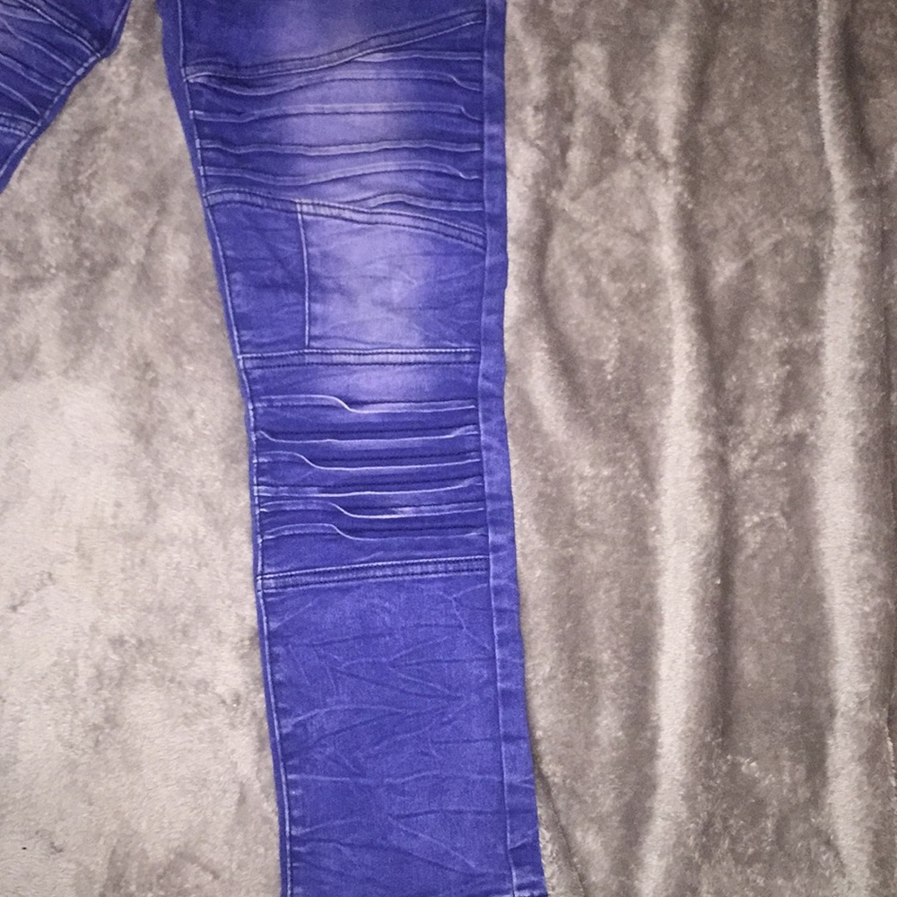 Blue jeans - Picture 4 of 7